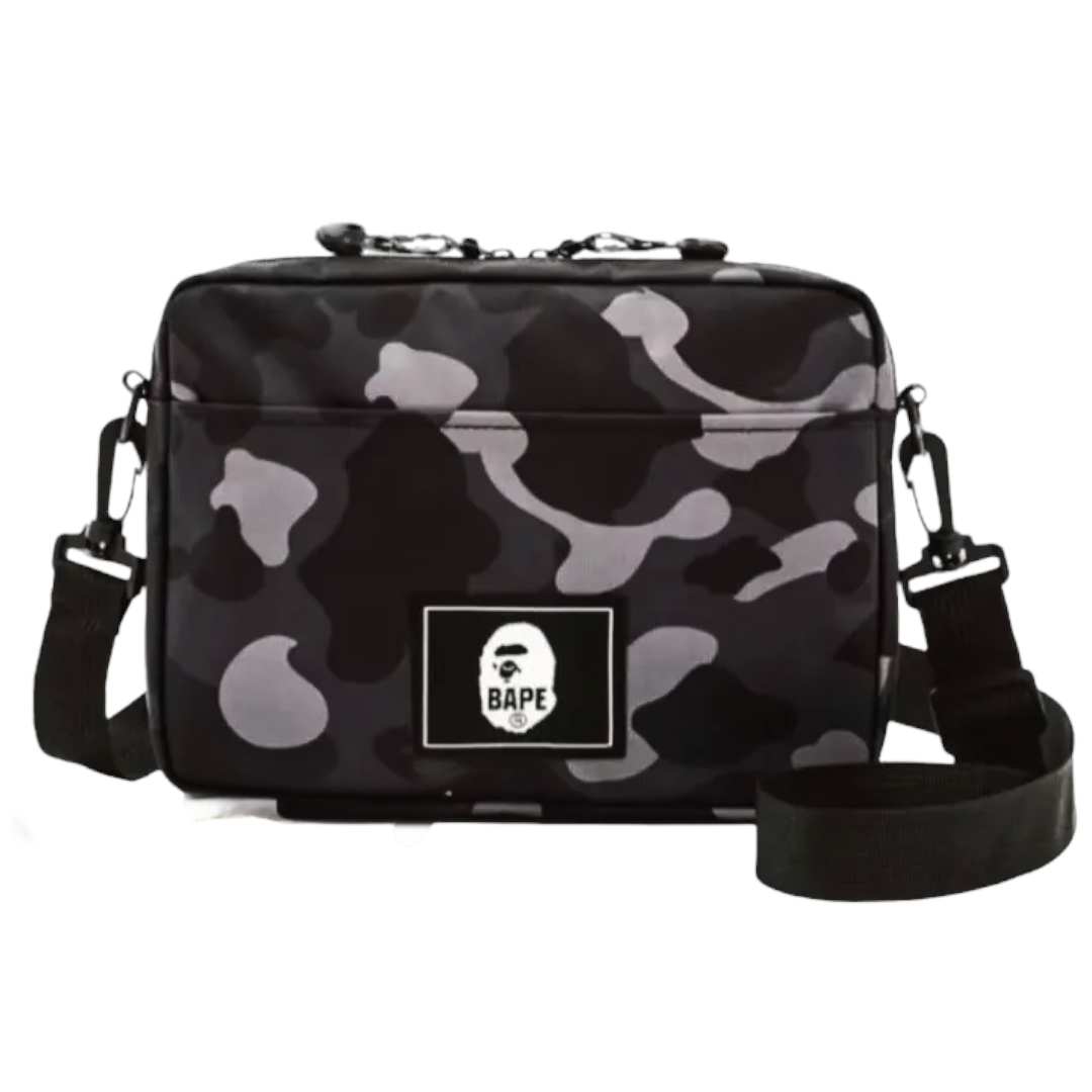 MESSENGER BAG