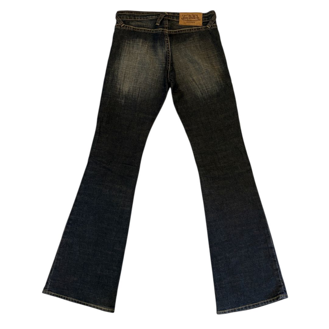 VON DUTCH SPELL OUT LOW RISE JEANS (W) [28-26]